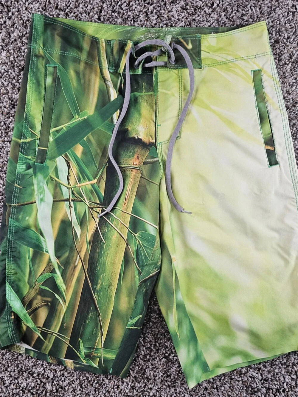 Body Glove Mens Sz 28 Board Shorts Swimsuit Bright Green Plant Print